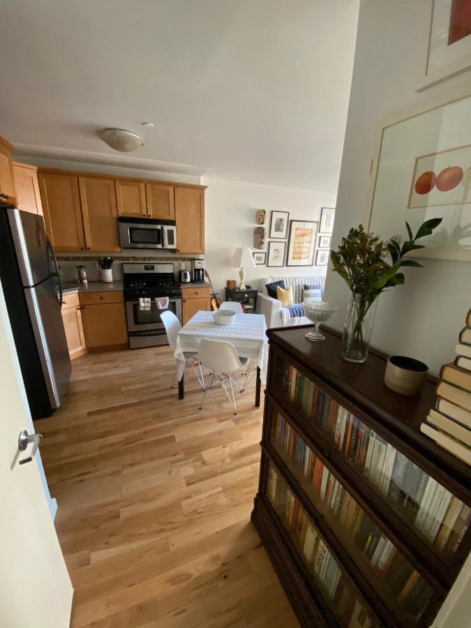 Апартаменты East Harlem Cozy Нью-Йорк Экстерьер фото