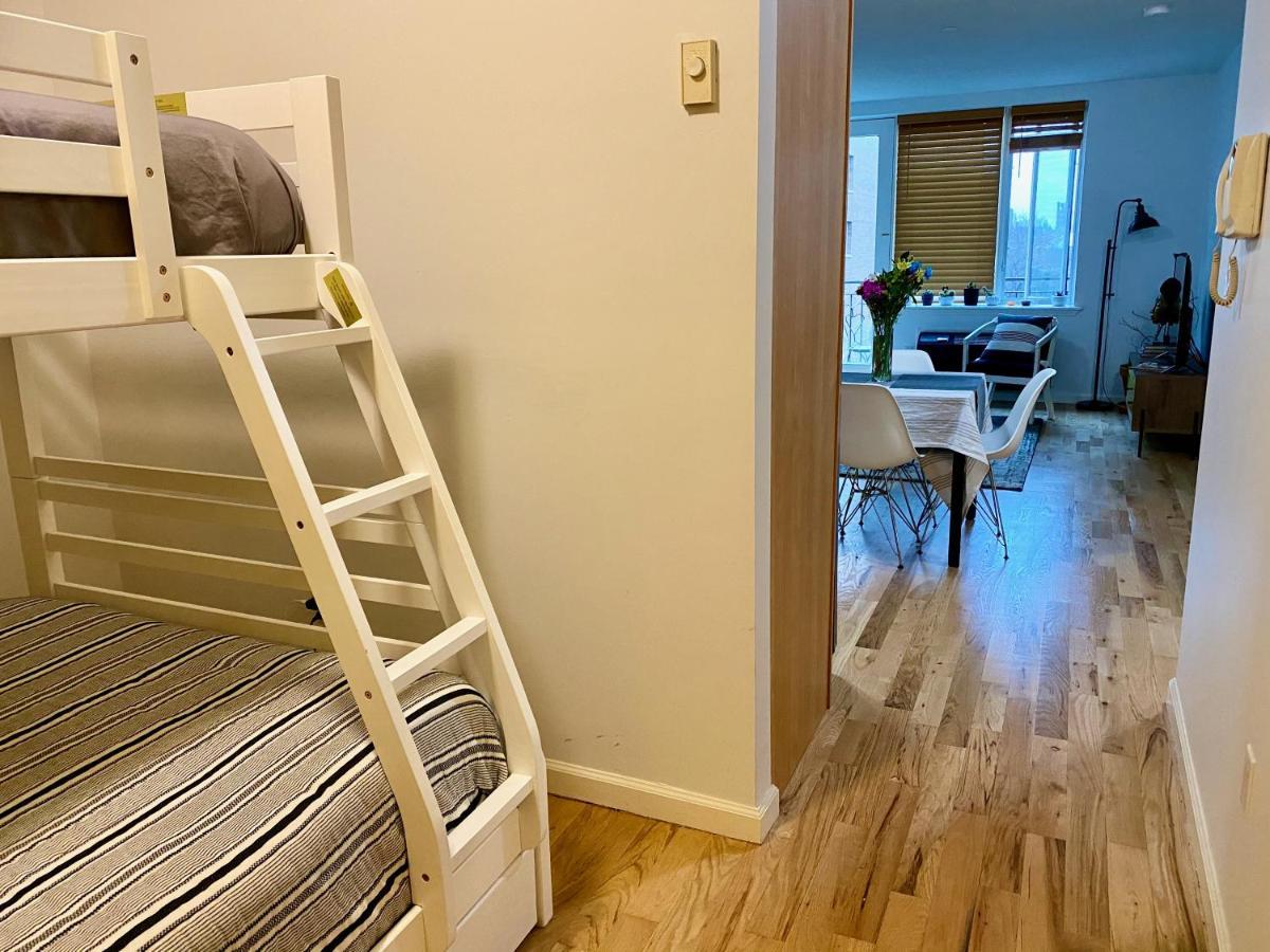 Апартаменты East Harlem Cozy Нью-Йорк Экстерьер фото