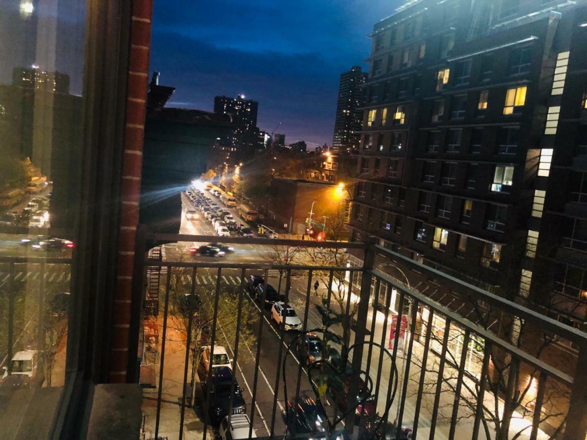 Апартаменты East Harlem Cozy Нью-Йорк Экстерьер фото