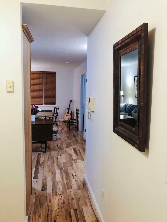 Апартаменты East Harlem Cozy Нью-Йорк Экстерьер фото